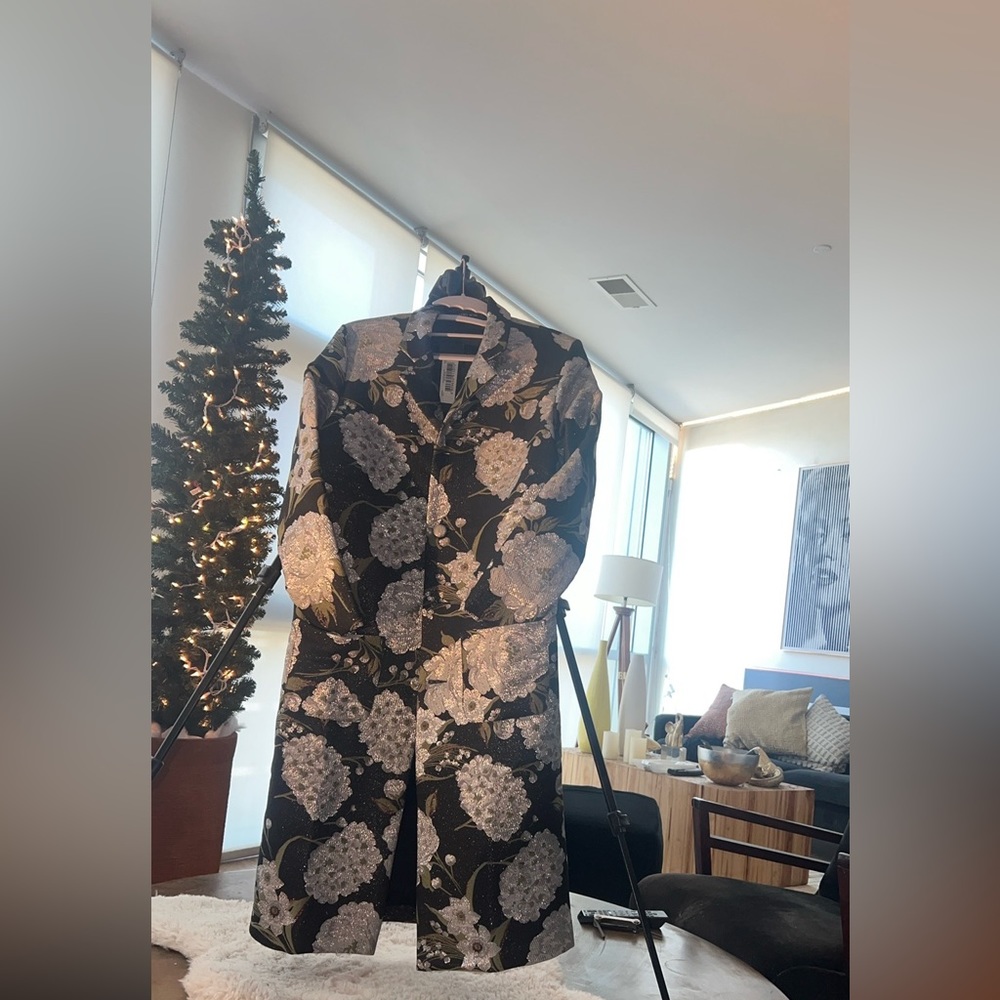 Woman’s Elegant floral Over Coat
